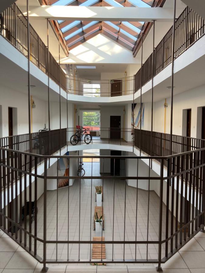 Ostseenahe Erholung Ruhe Komfort In Kleinstadt Kamien Pomorski Exterior foto
